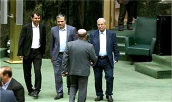 گزارش استیضاح وزیر تعاون، کار و رفاه اجتماعی در مجلس/ چرا لاریجانی اعلام تنفس کرد؟