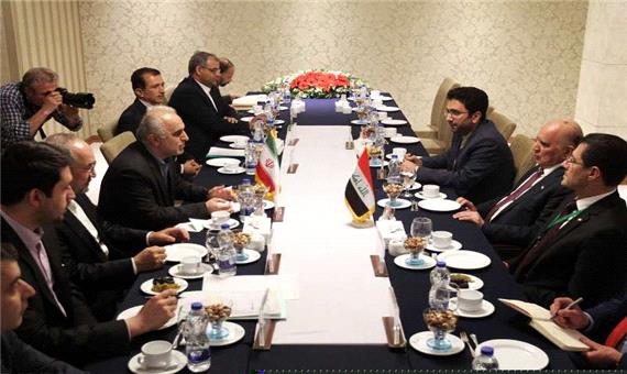 وزیر اقتصاد توسعه همکاری های ایران و عراق را خواستار شد