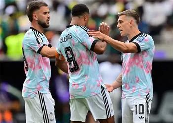 همدیگر را بزنید، صعود میکنید!