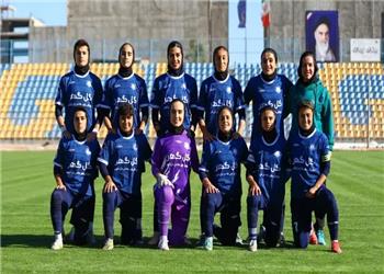 پوستر جالب گلگهر به احترام راویان فوتبال زنان!